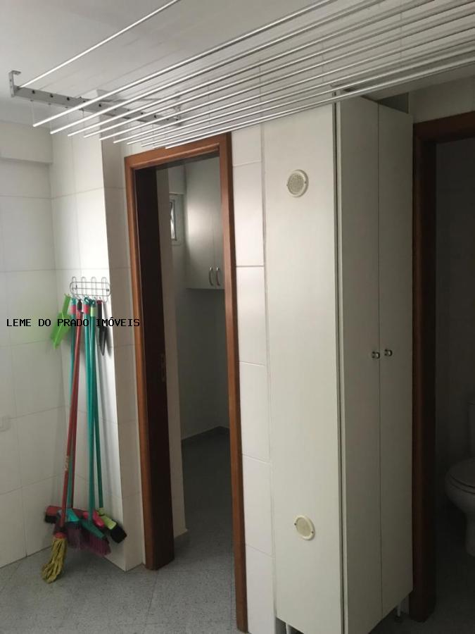 Apartamento à venda com 3 quartos, 137m² - Foto 15