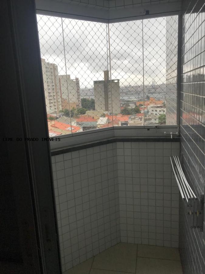 Apartamento à venda com 3 quartos, 137m² - Foto 26