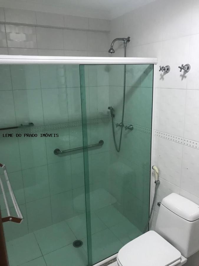 Apartamento à venda com 3 quartos, 137m² - Foto 28