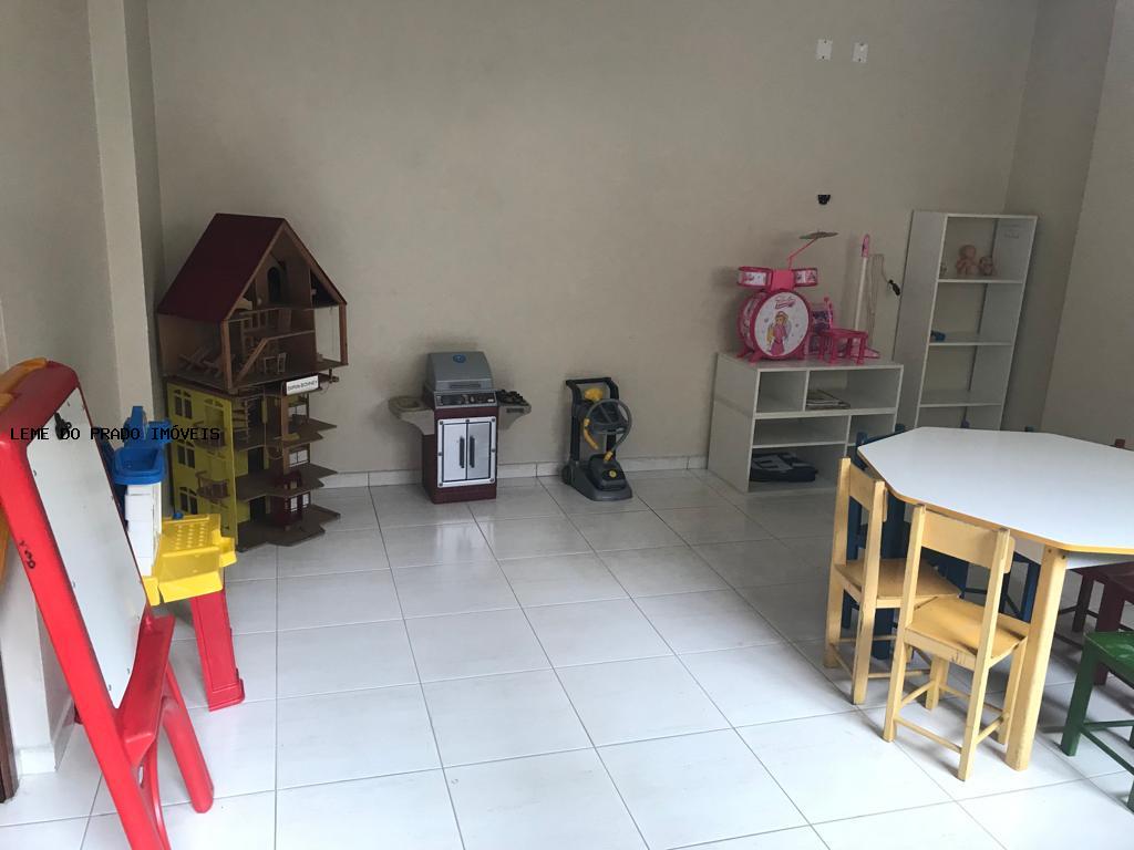 Apartamento à venda com 3 quartos, 137m² - Foto 44