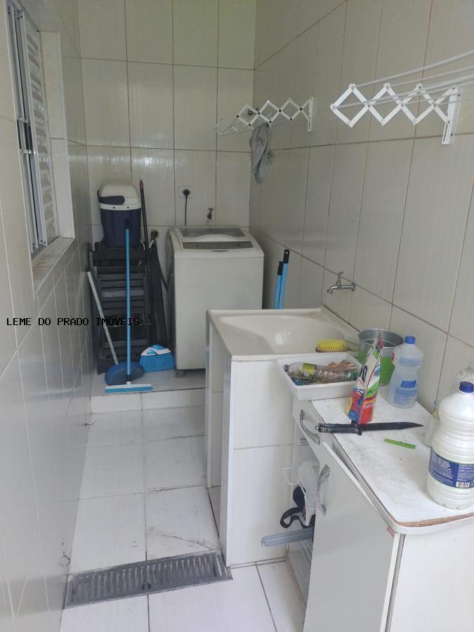 Sobrado à venda com 3 quartos, 200m² - Foto 18