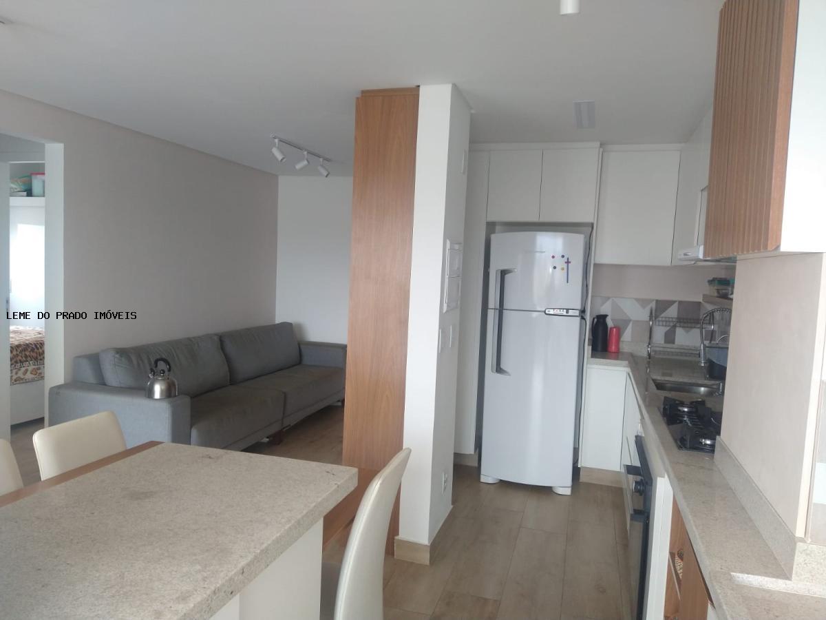 Apartamento à venda com 2 quartos, 58m² - Foto 1