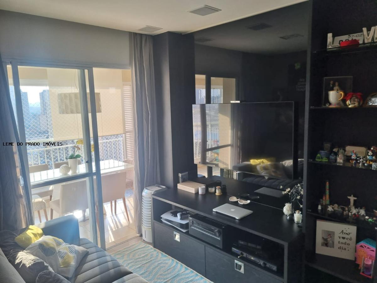 Apartamento à venda com 2 quartos, 68m² - Foto 6