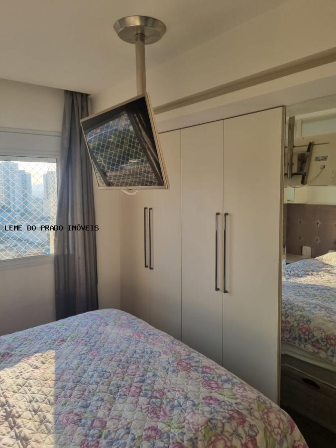 Apartamento à venda com 2 quartos, 68m² - Foto 21