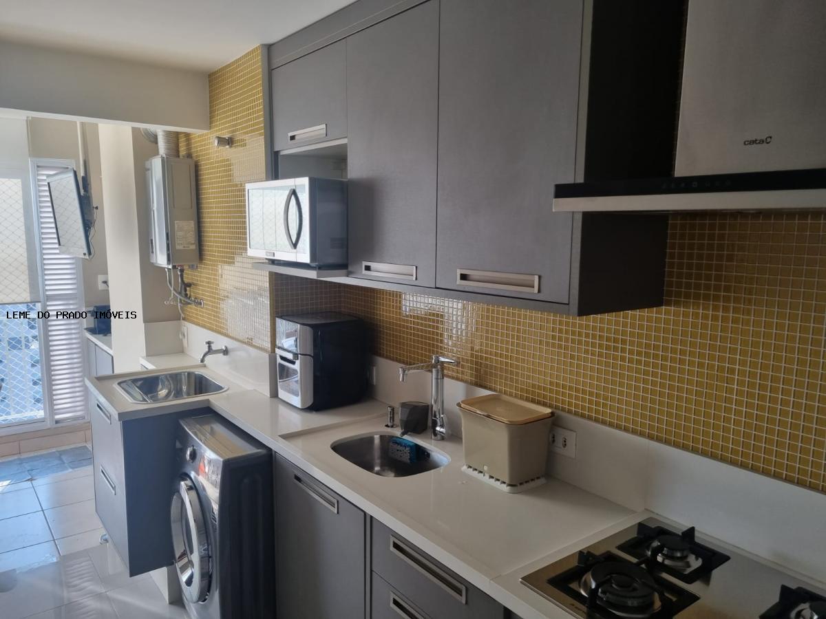 Apartamento à venda com 2 quartos, 68m² - Foto 25