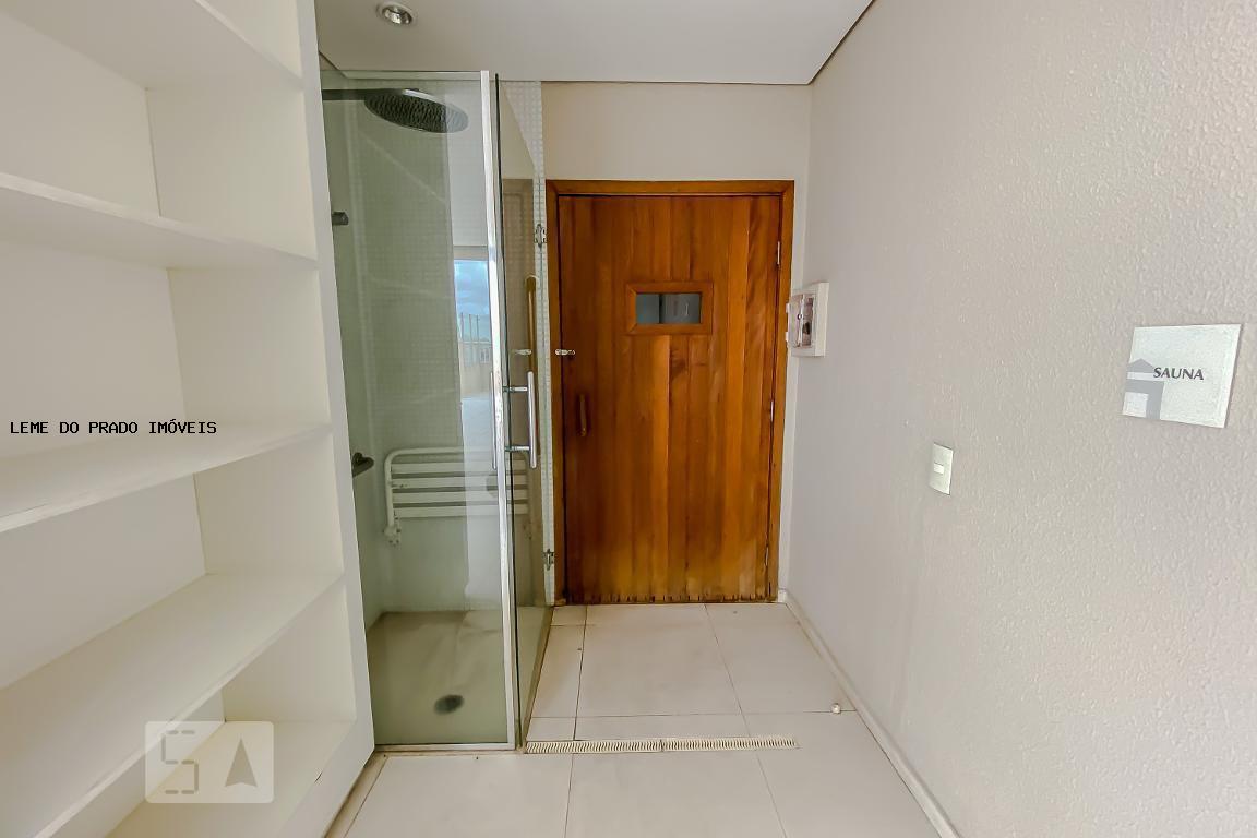 Apartamento à venda com 2 quartos, 68m² - Foto 42