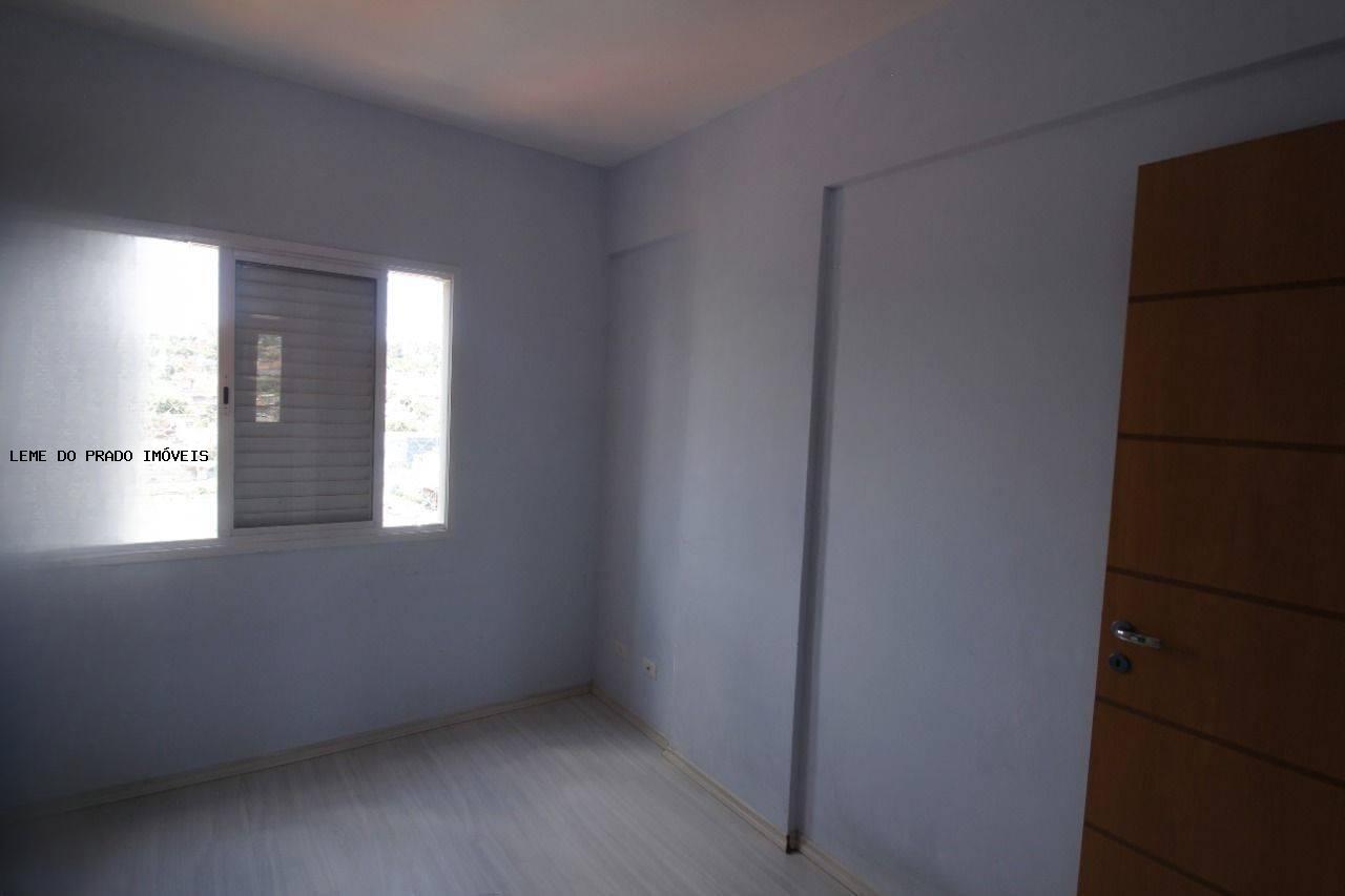 Apartamento à venda com 2 quartos, 60m² - Foto 19