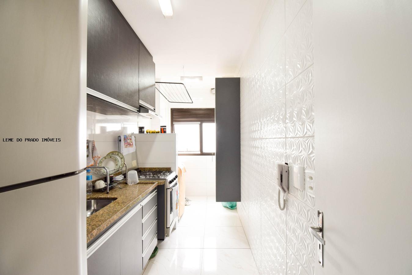 Apartamento à venda com 2 quartos, 56m² - Foto 6