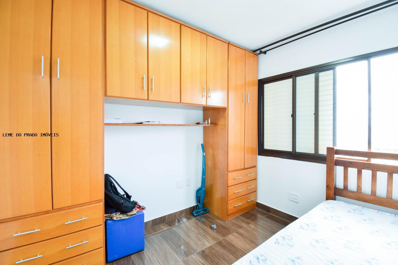 Apartamento à venda com 2 quartos, 56m² - Foto 12