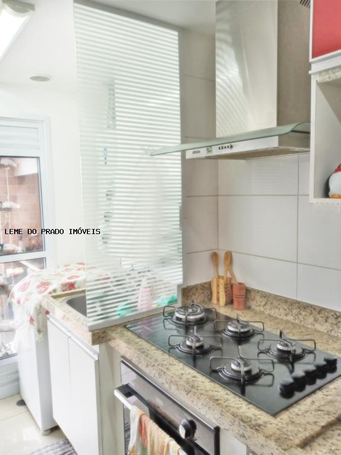 Apartamento à venda com 2 quartos, 73m² - Foto 12