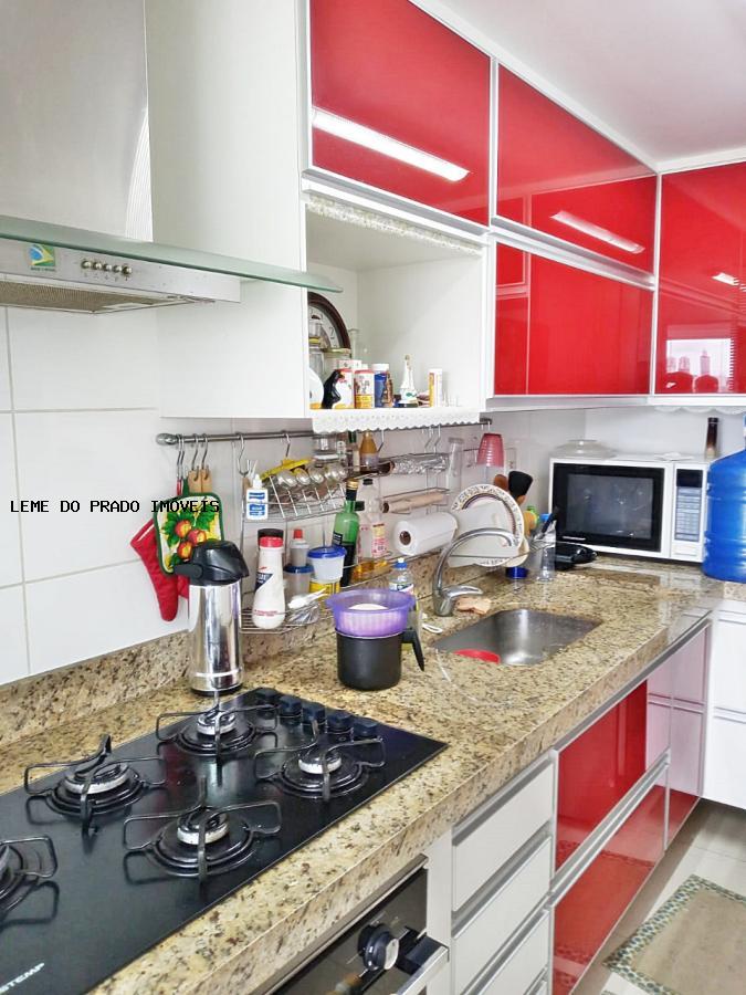 Apartamento à venda com 2 quartos, 73m² - Foto 14