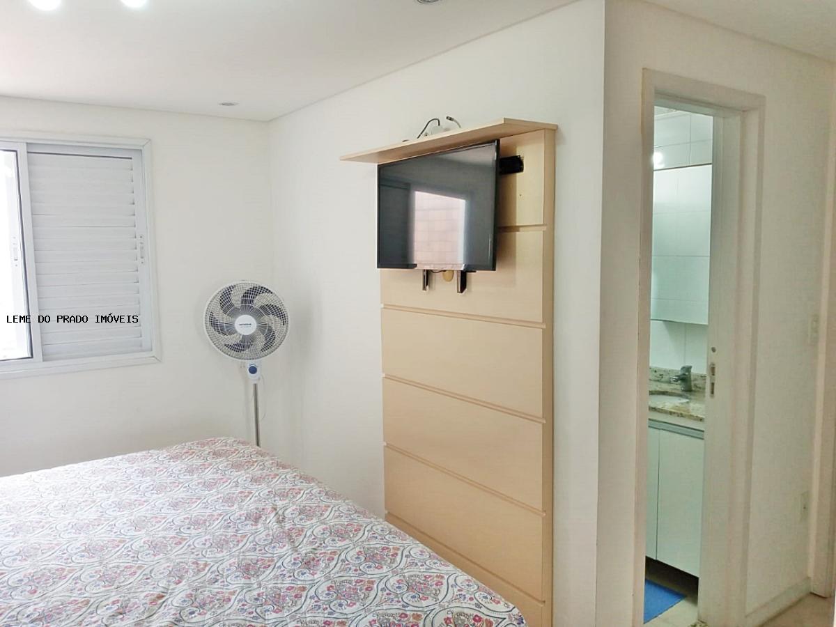 Apartamento à venda com 2 quartos, 73m² - Foto 28