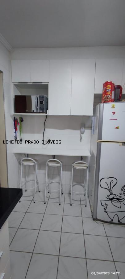 Apartamento à venda com 3 quartos, 75m² - Foto 12