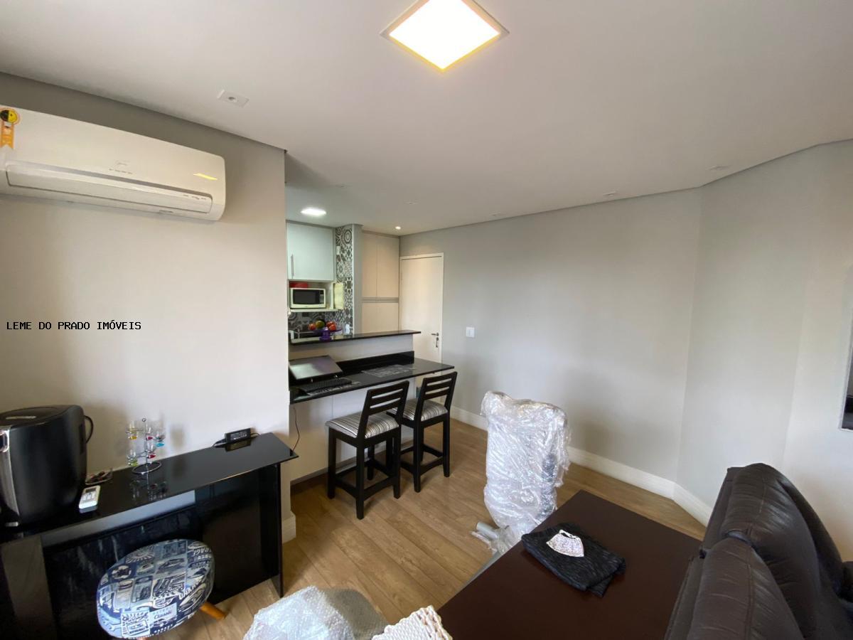 Apartamento à venda com 2 quartos, 50m² - Foto 8