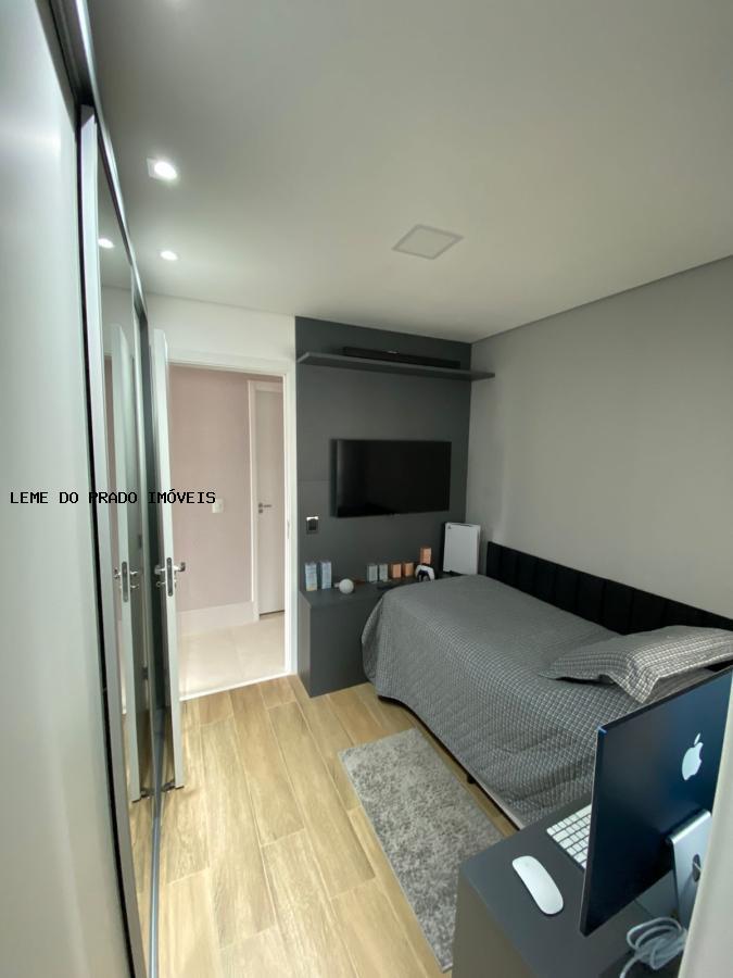 Apartamento à venda com 3 quartos, 110m² - Foto 13