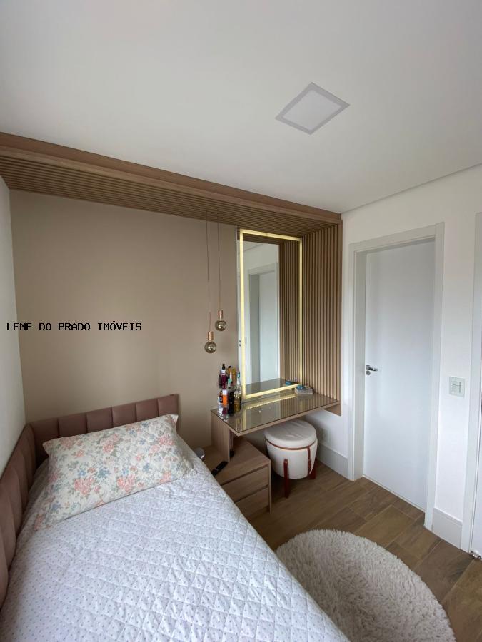 Apartamento à venda com 3 quartos, 110m² - Foto 17