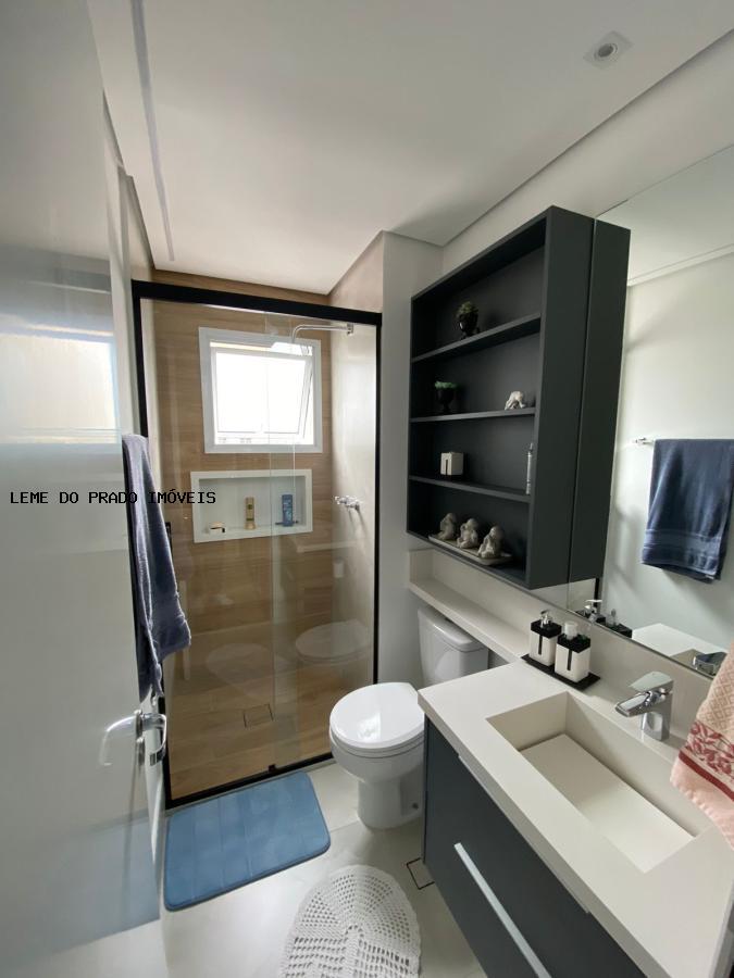 Apartamento à venda com 3 quartos, 110m² - Foto 19