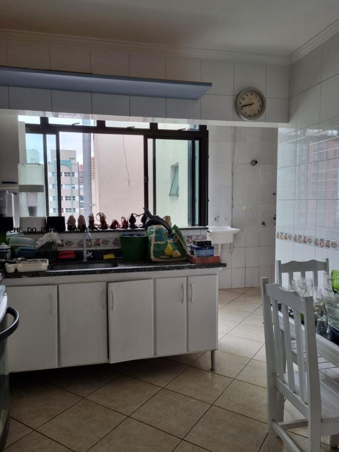 Apartamento à venda com 3 quartos, 103m² - Foto 7