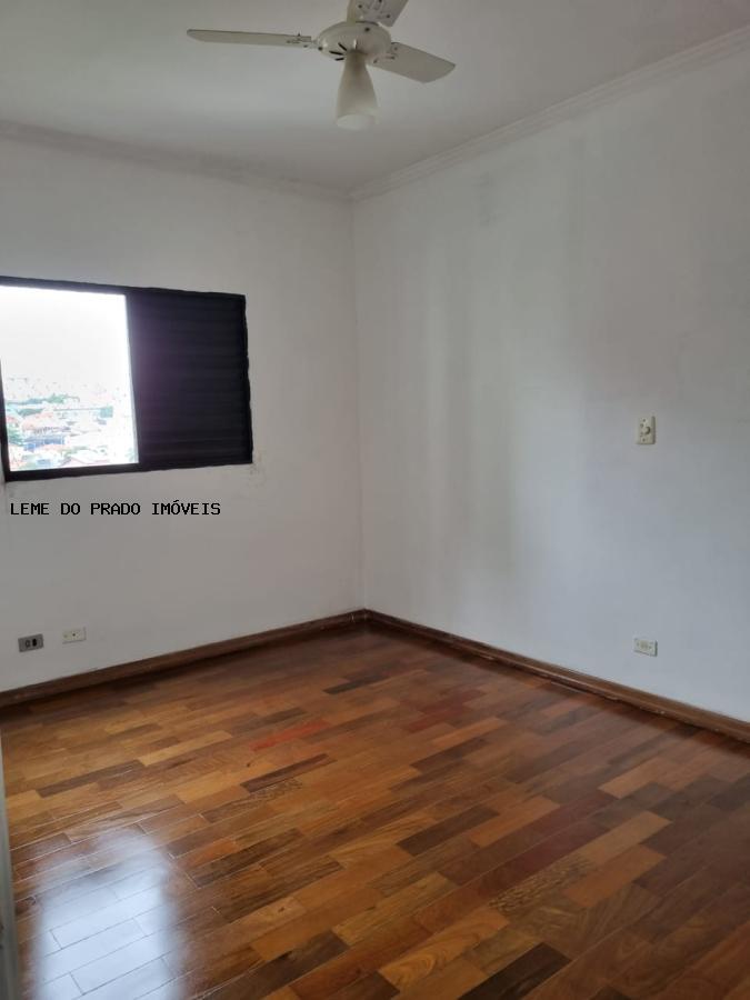 Apartamento à venda com 3 quartos, 103m² - Foto 13