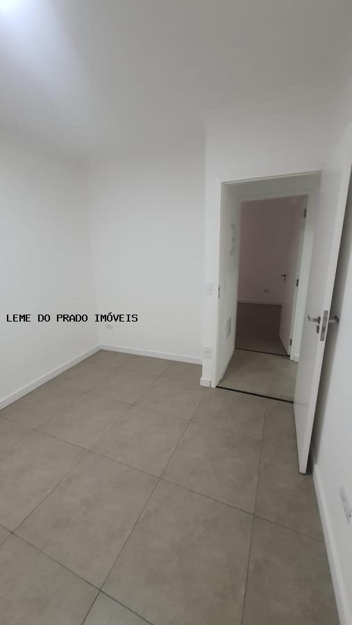 Apartamento à venda com 3 quartos, 76m² - Foto 5