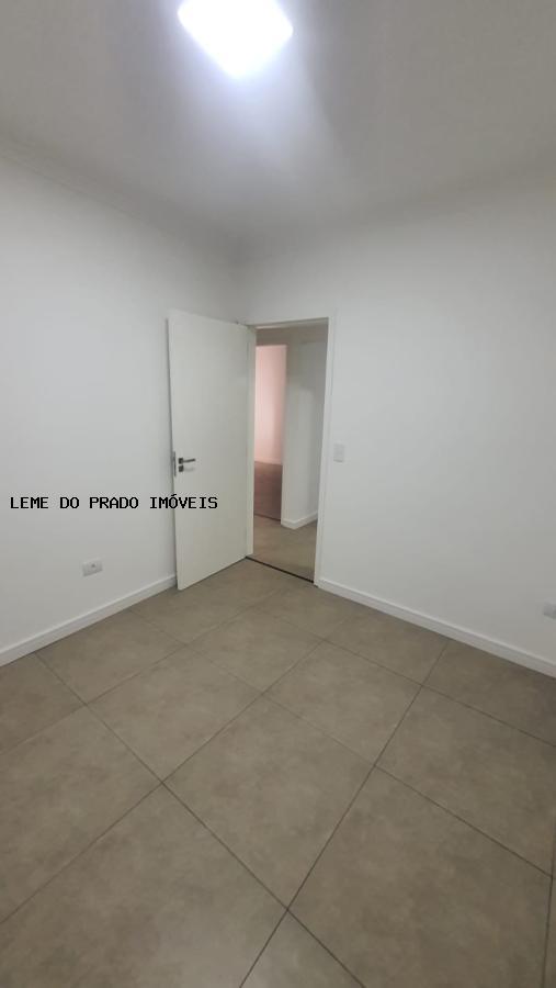 Apartamento à venda com 3 quartos, 76m² - Foto 14