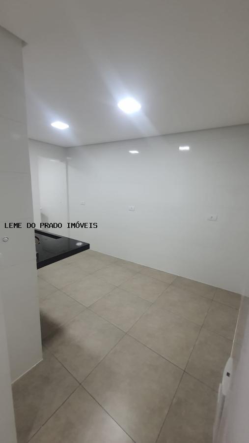 Apartamento à venda com 3 quartos, 76m² - Foto 17