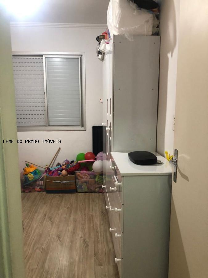 Apartamento à venda com 3 quartos, 61m² - Foto 5