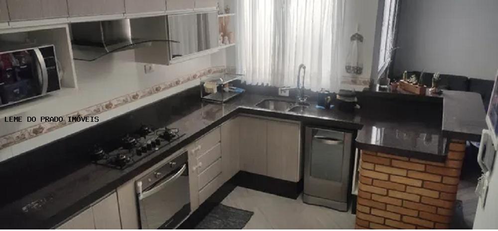 Cobertura à venda com 2 quartos, 176m² - Foto 1