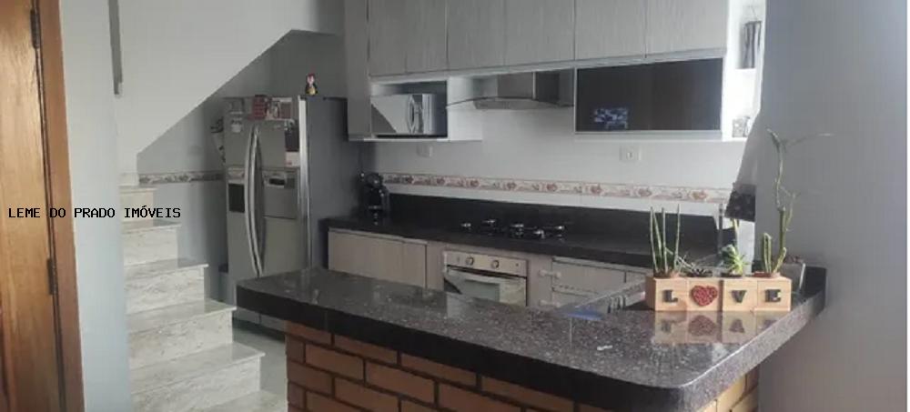 Cobertura à venda com 2 quartos, 176m² - Foto 11