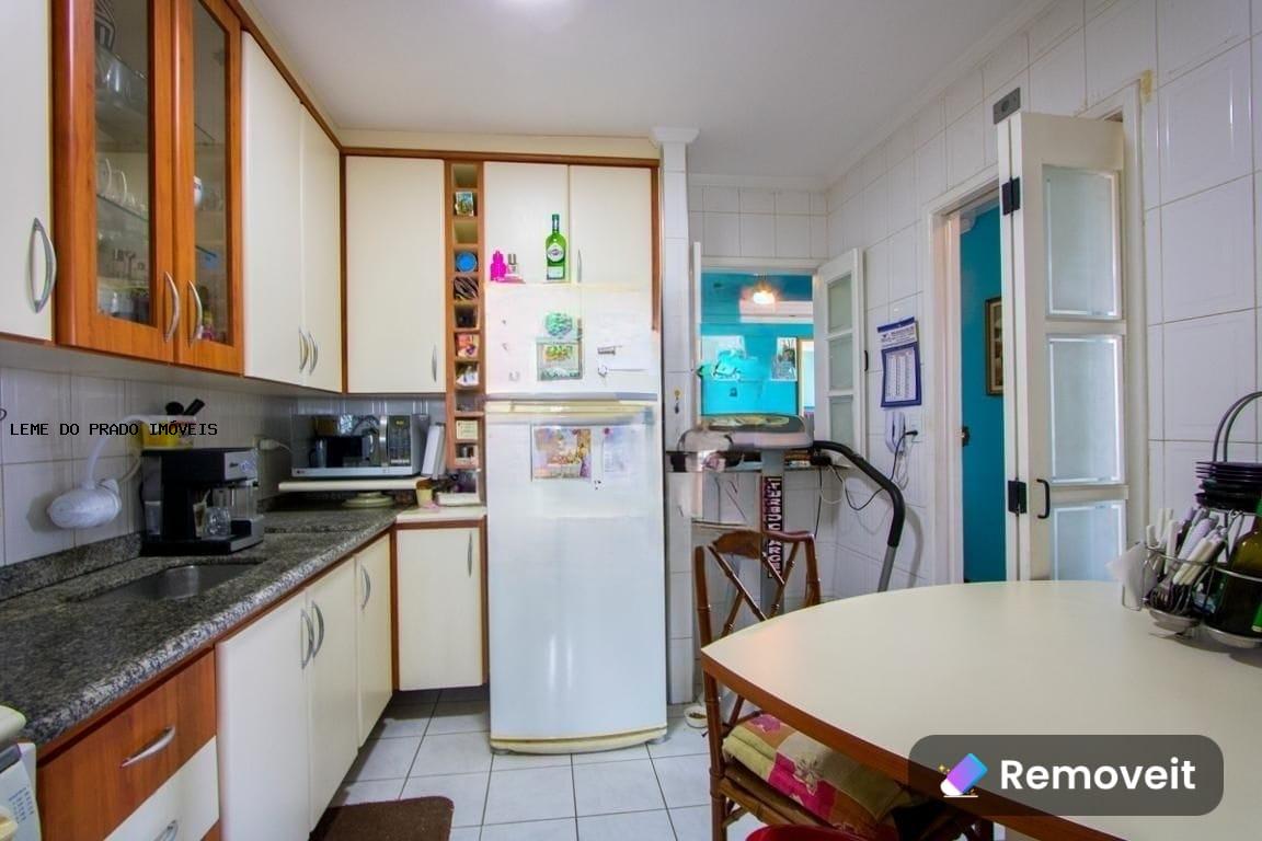 Apartamento à venda com 3 quartos, 80m² - Foto 1