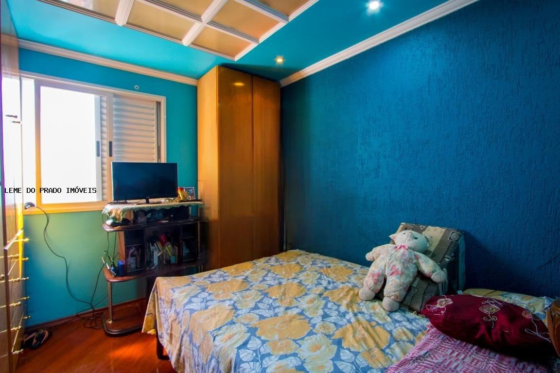 Apartamento à venda com 3 quartos, 80m² - Foto 19