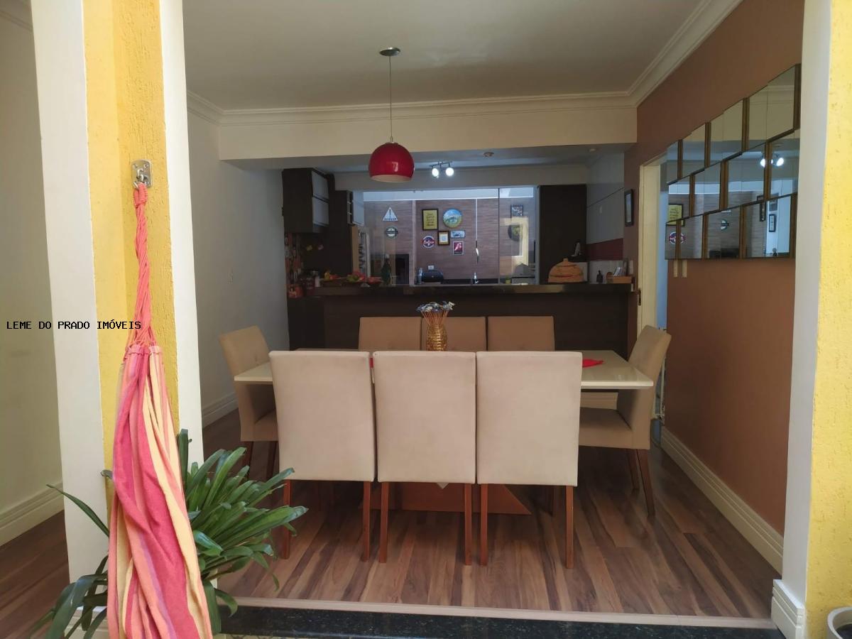 Sobrado à venda com 3 quartos, 189m² - Foto 13