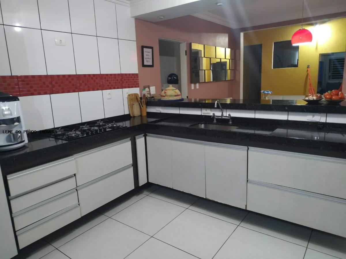 Sobrado à venda com 3 quartos, 189m² - Foto 20