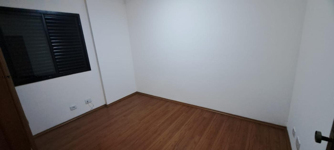 Apartamento à venda com 4 quartos, 117m² - Foto 16