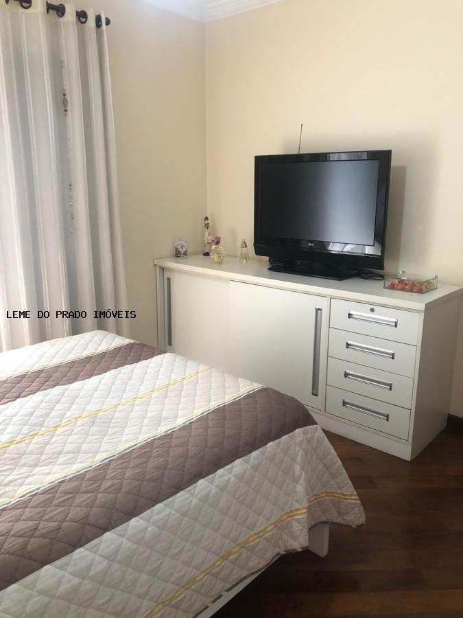 Apartamento à venda com 3 quartos, 125m² - Foto 14