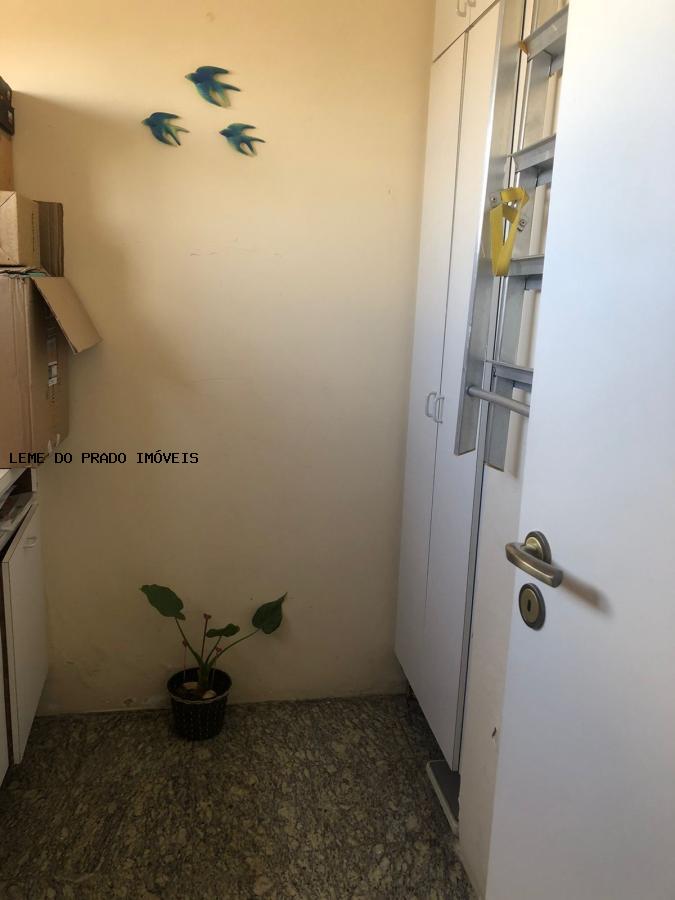 Apartamento à venda com 3 quartos, 125m² - Foto 31