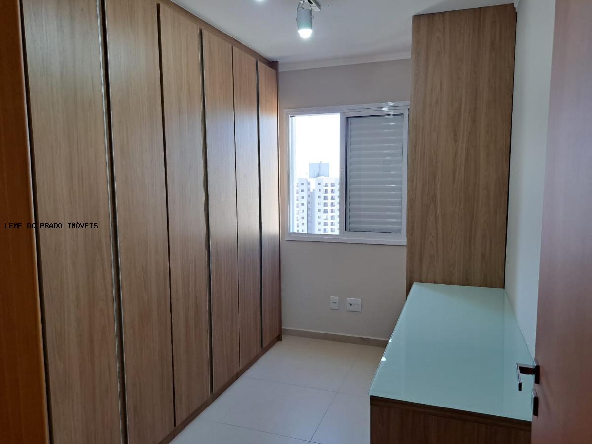 Apartamento à venda com 2 quartos, 64m² - Foto 15