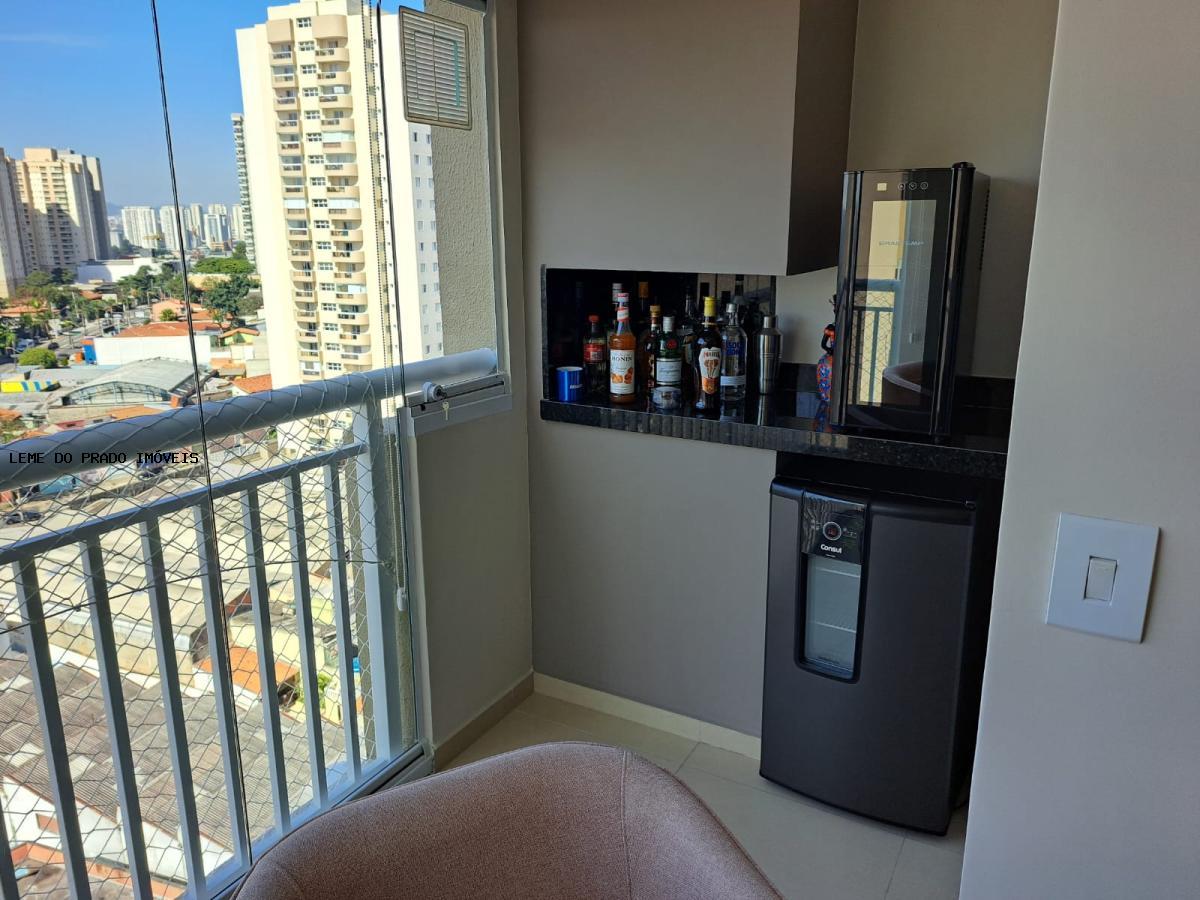 Apartamento à venda com 2 quartos, 64m² - Foto 17