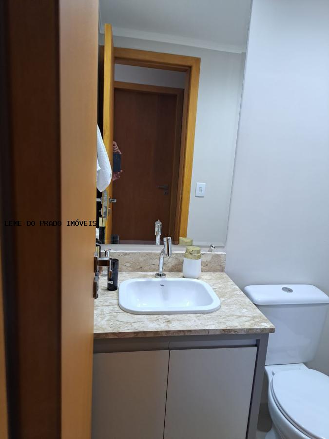 Apartamento à venda com 2 quartos, 64m² - Foto 6