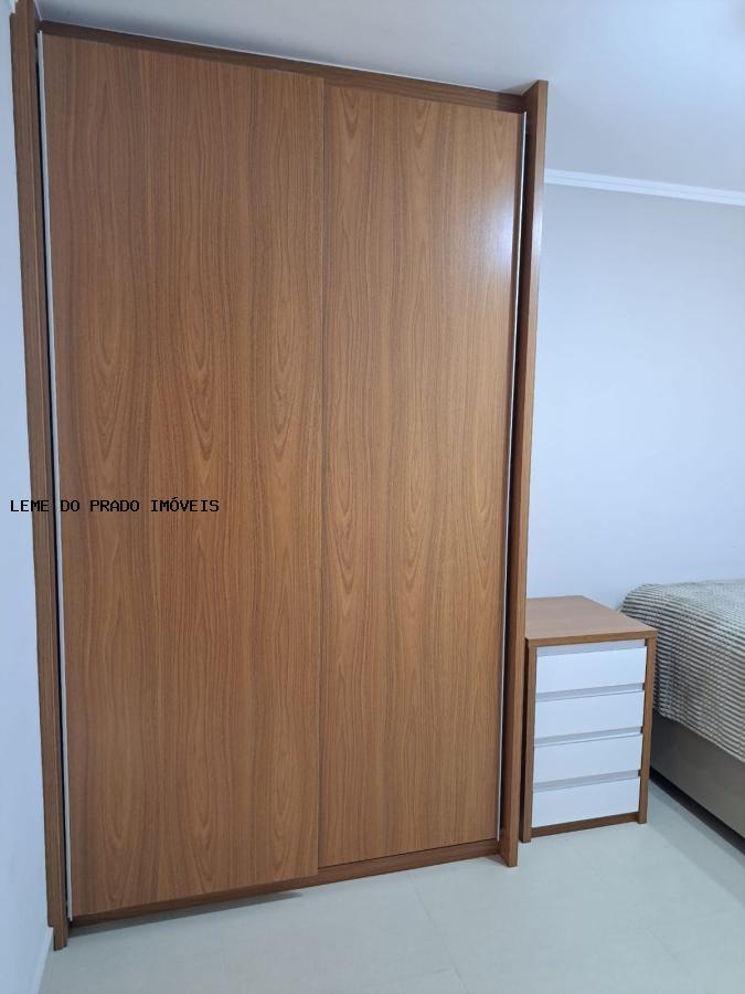 Apartamento à venda com 2 quartos, 64m² - Foto 13