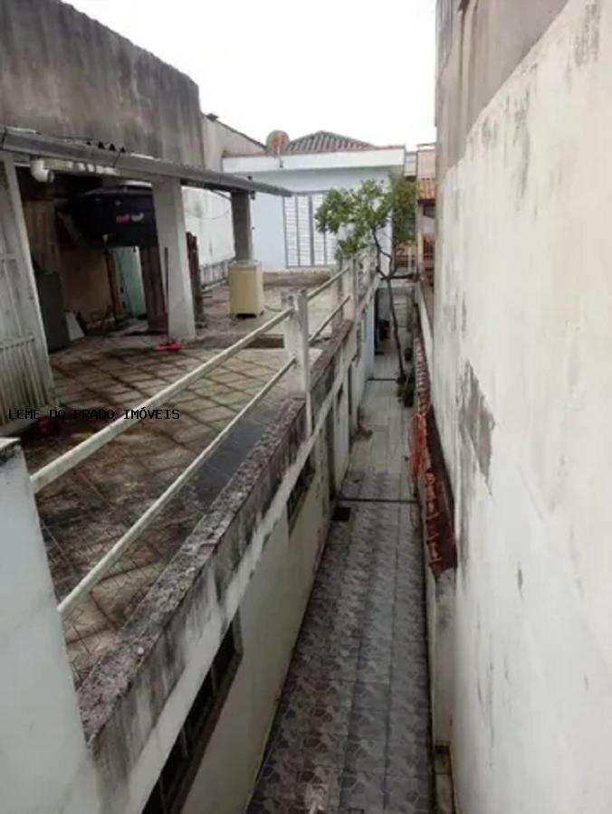 Sobrado à venda com 3 quartos, 196m² - Foto 4