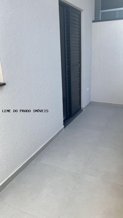 Apartamento à venda com 2 quartos, 45m² - Foto 3