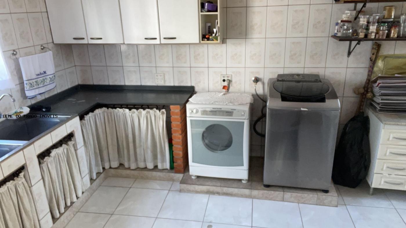 Sobrado à venda com 3 quartos, 380m² - Foto 43