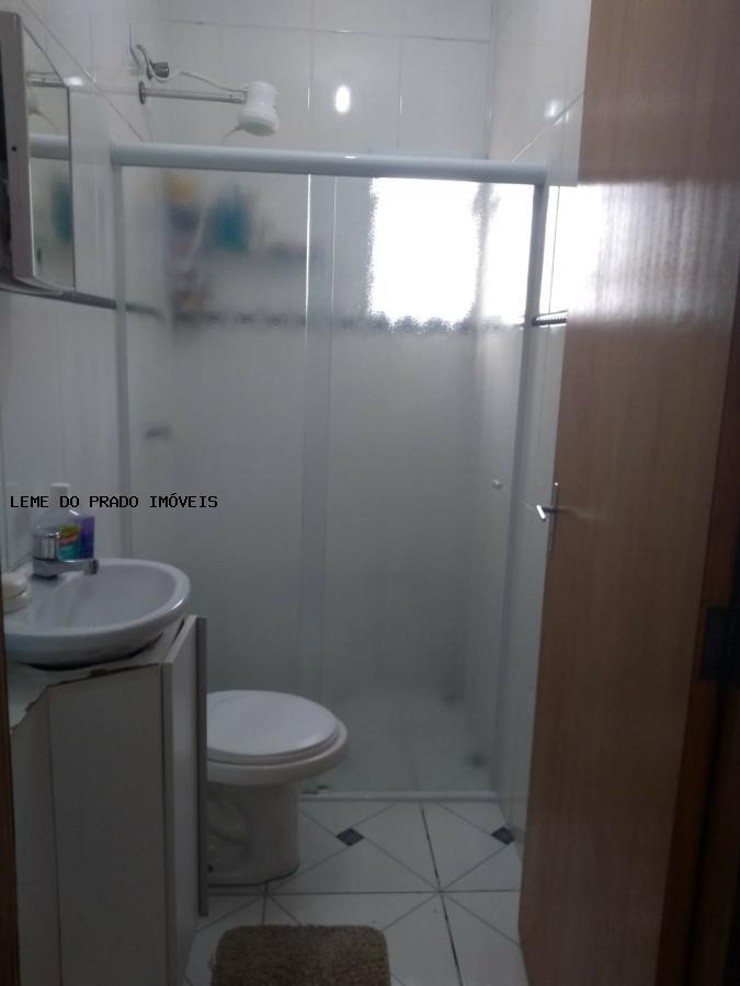 Apartamento à venda com 2 quartos, 40m² - Foto 11