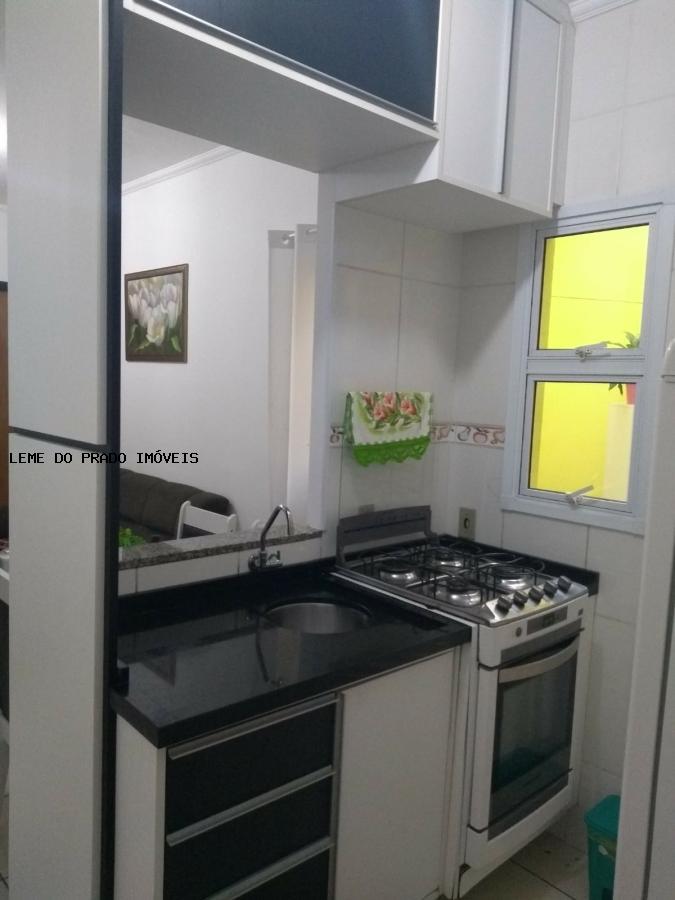 Apartamento à venda com 2 quartos, 40m² - Foto 10