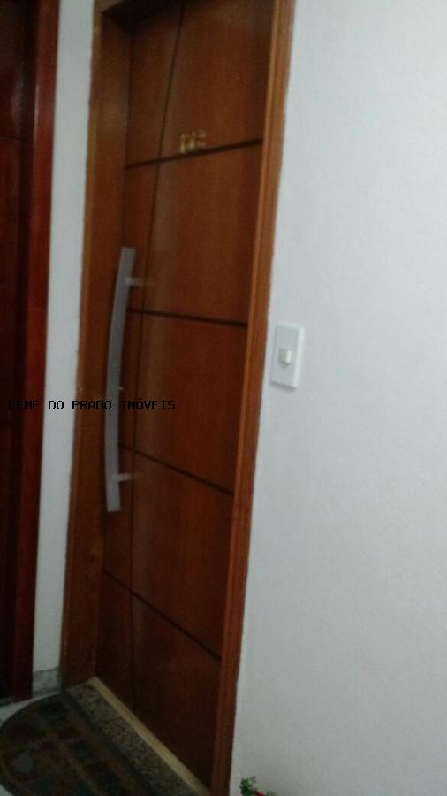 Apartamento à venda com 2 quartos, 66m² - Foto 7