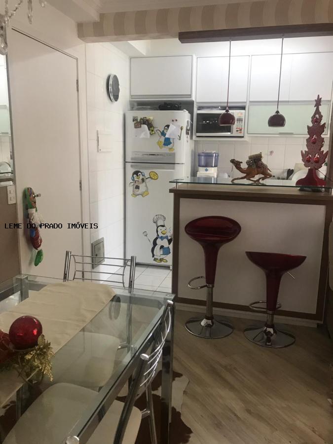 Apartamento à venda com 2 quartos, 59m² - Foto 1