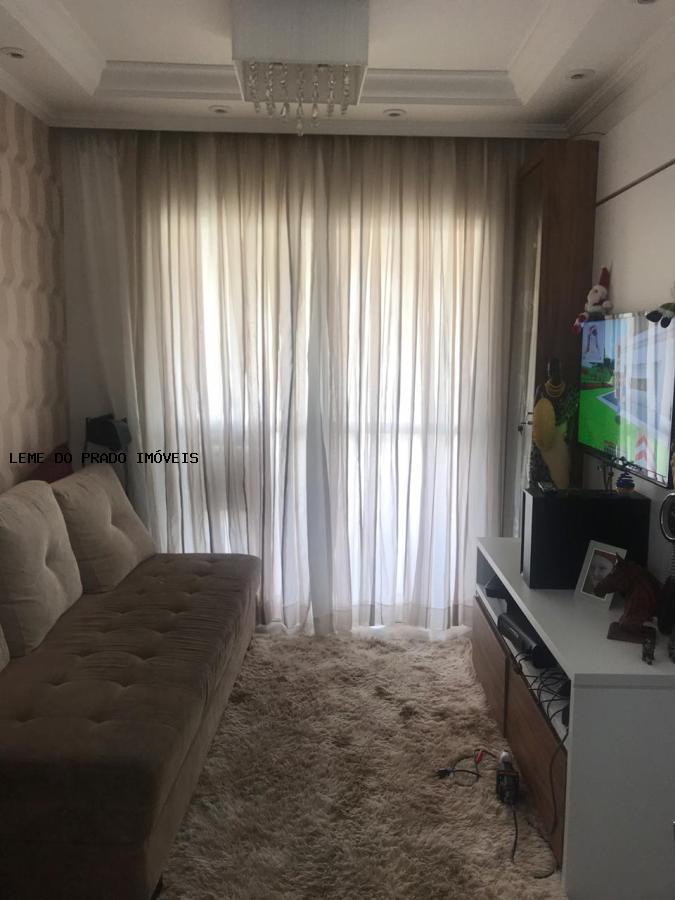 Apartamento à venda com 2 quartos, 59m² - Foto 6