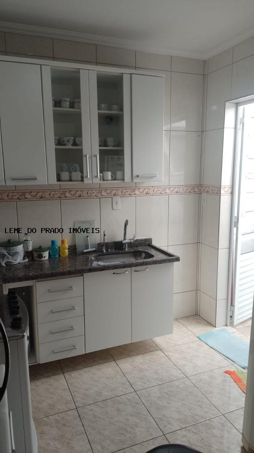 Apartamento à venda com 2 quartos, 80m² - Foto 10