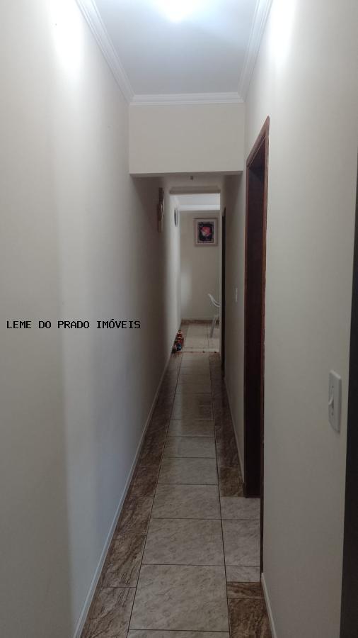 Apartamento à venda com 2 quartos, 80m² - Foto 17